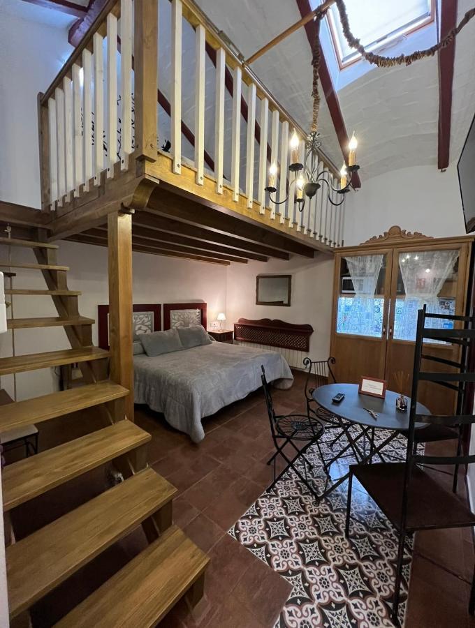 Retiro Del Teatro Hotel 3*